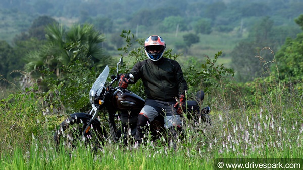 Royal Enfield Meteor 350 Review: Riding Impressions, Performances, Specs, Features, Tripper Navigation & Other Details