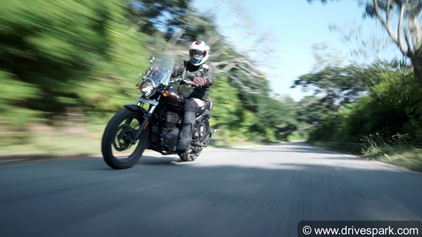 Royal Enfield Meteor 350 Review: Riding Impressions, Performances, Specs, Features, Tripper Navigation & Other Details