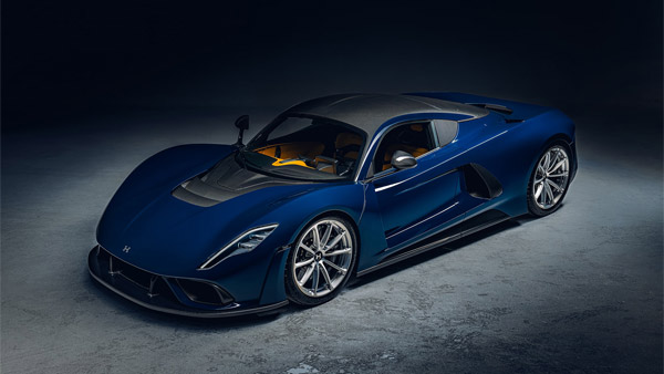 Hennessey Venom F5 Unveiled Internationally: Performance, Specs, Features & Other Details