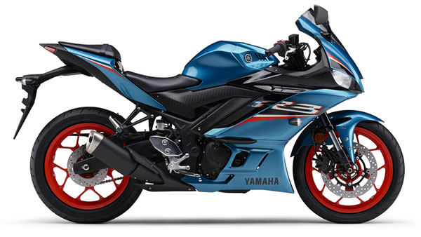 New Yamaha YZF-R3 (2021) Unveiled In Japan: New Paint Scheme, Specs, Features & Other Details