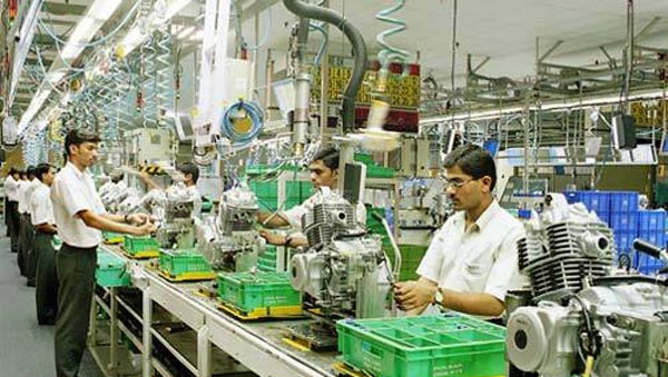 New Bajaj Two-Wheeler Factory Coming Up In Maharashtra: Company Signs MoU With State Government With New Rs 650 Crore Investment