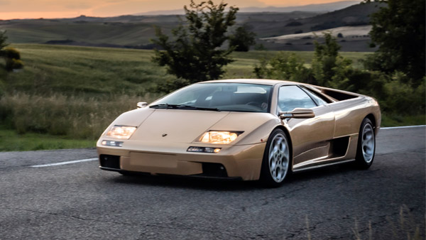 Lamborghini Diablo Celebrates 30th Year Anniversary: Production Numbers, Launch Year & Other Details