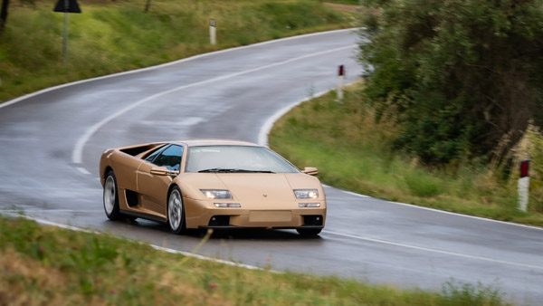 Lamborghini Diablo Celebrates 30th Year Anniversary: Production Numbers, Launch Year & Other Details