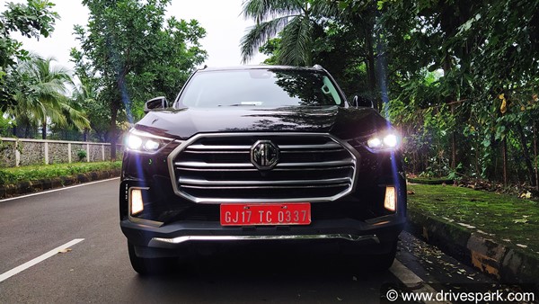 MG Gloster Deliveries In Cochin: Company Hands Over Seven Gloster SUVs To Respective Customers In A Single Day