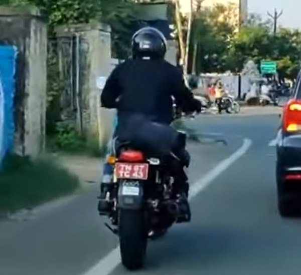 Spy Pics: New Royal Enfield Interceptor 350 Coming Soon? Caught On Video Undergoing Testing In Chennai