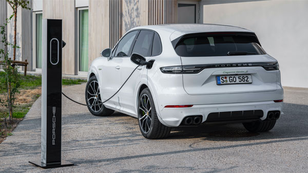 Porsche Cayenne Reach 1 Million Units Production: New Milestone, Specs, & Other Details