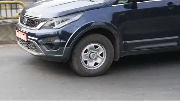 Spy Pics: Tata Hexa BS6 4X4 MUV Spotted Testing In Pune Ahead Of Launch