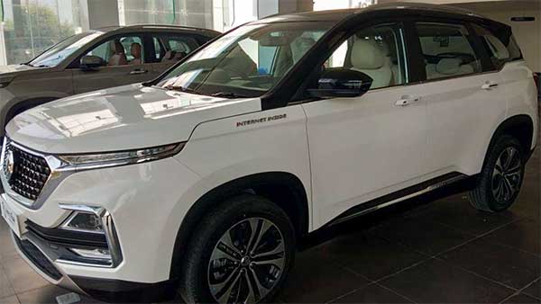 MG Hector Facelift 2021 Reaches Dealership Ahead Of India Launch: Changes & Other Details