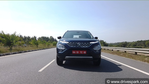 2021 Tata Safari Review (First Drive): Performance, Handline, Specs, Features, Design, Expected Price, Rivals & Other Details