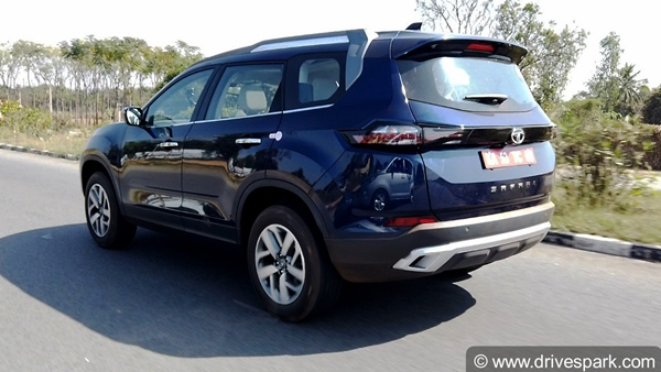 Tata Safari Deliveries Begin: Singer Parmish Verma Becomes First Customers After Taking Delivery Of The SUV In Punjab