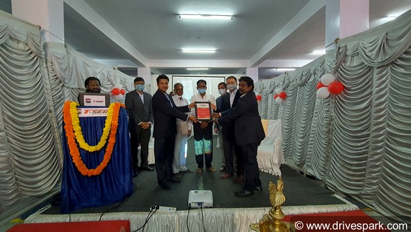 New Multi-Brand Car Service Centre In Bengaluru: Toyota T-Serv & Fix My Cars Outlet Inaugurated In Kalyan Nagar