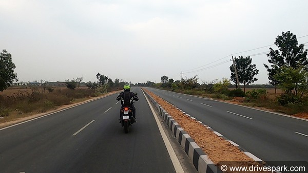 2021 Royal Enfield Himalayan Review: Changes In Design, Additional Features, New Colours & Other Performance & Specs Details