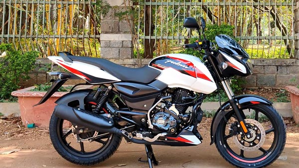 Bajaj Pulsar 150 New White Colour To Launch Soon In India: Design, Specs & Other Details