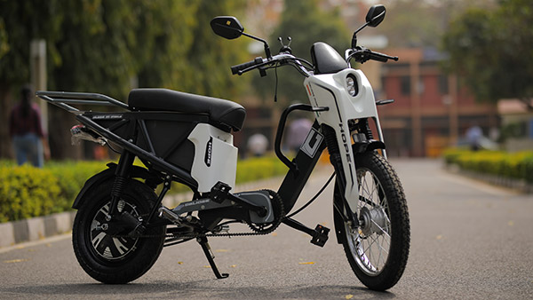 Geliose Hope Electric Moped Launched In India At Rs 46,999: Range, Charging, Specs, Features & Other Details