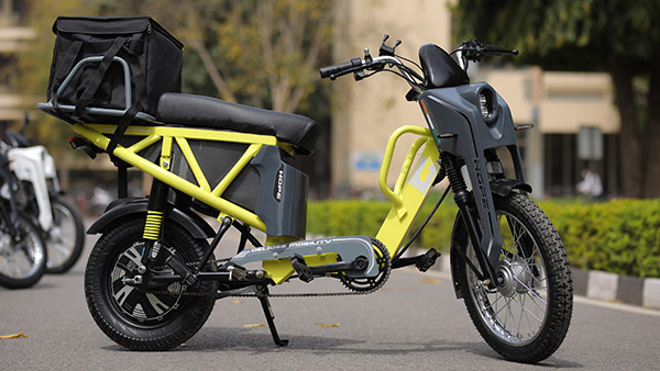 Geliose Hope Electric Moped Launched In India At Rs 46,999: Range, Charging, Specs, Features & Other Details
