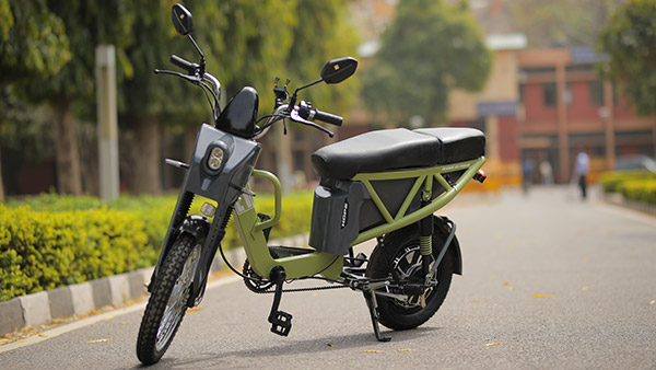 Geliose Hope Electric Moped Launched In India At Rs 46,999: Range, Charging, Specs, Features & Other Details