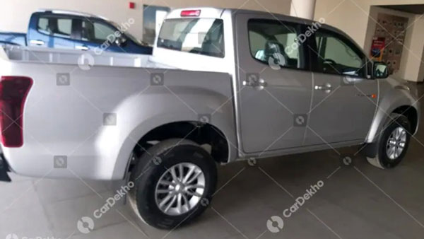 Isuzu D-Max V-Cross BS6 Arrives At Dealerships Ahead Of India Launch: Specs, Features, Design & Other Details