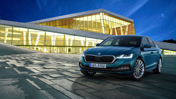 Next-Gen Skoda Octavia Spotted Testing Without Camouflage: Launching In India Soon