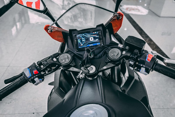 2021 Benelli 302R Revealed Ahead Of Launch: Features New Design & Lesser Weight
