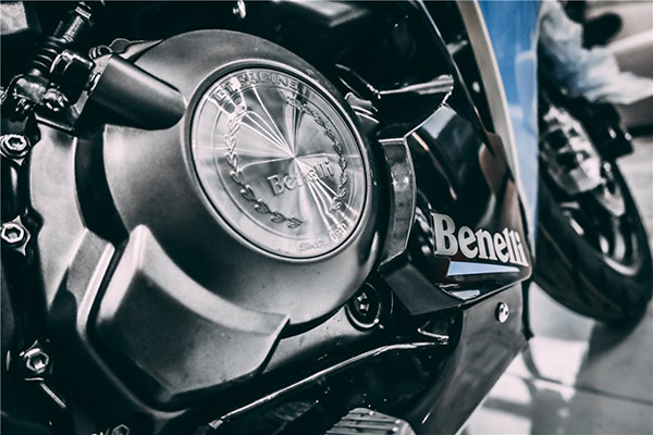 2021 Benelli 302R Revealed Ahead Of Launch: Features New Design & Lesser Weight