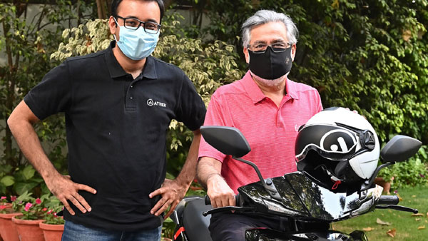 First Ather Electric Scooter Delivered In Delhi To Dr Pawan Munjal: Price, New Updates & Other Details