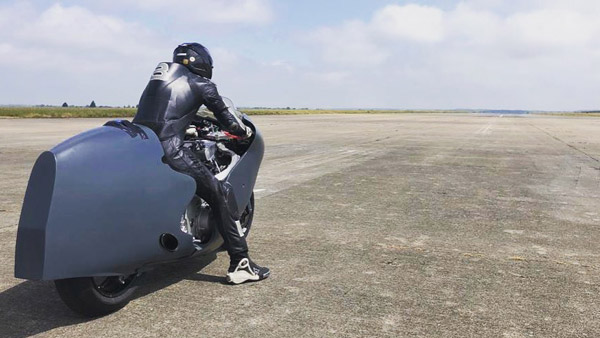 Guy Martin To Ride 860Bhp Hayabusa To 300Mph (482.8Km/h) Barrier In Standing Start One Mile Record Run