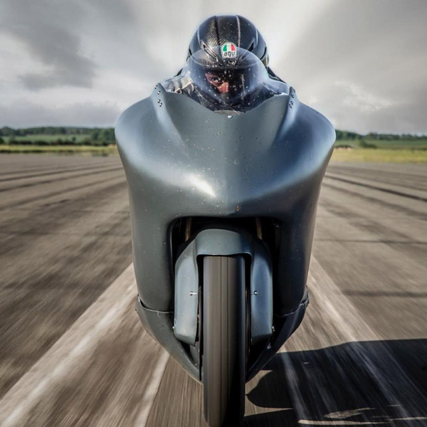 Guy Martin To Ride 860Bhp Hayabusa To 300Mph (482.8Km/h) Barrier In Standing Start One Mile Record Run