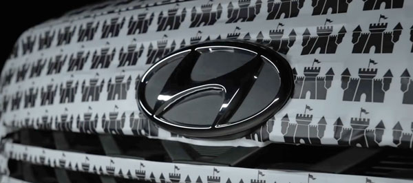 Hyundai Alcazar Unveiled Ahead Of India Launch This Year: Exterior, Features, Engine Specs, & Other Details