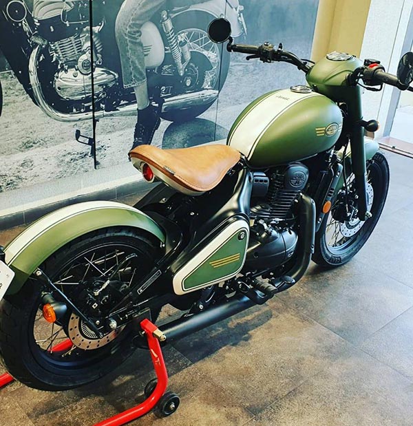 Jawa Perak Spotted In Matte Green Paint Scheme: Price, Custom Colour, Finish, Pics & Other Details