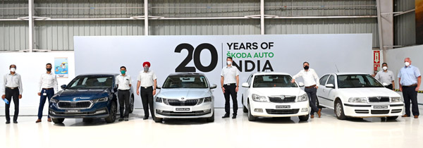 Next-Gen Skoda Octavia Spotted Testing Without Camouflage: Launching In India Soon