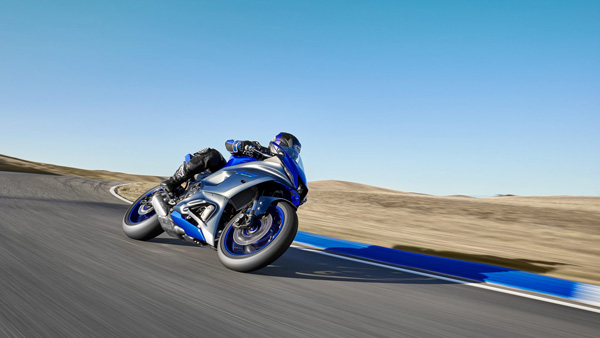 2022 Yamaha YZF-R7 Globally Unveiled: Specs, Design, Performance, Engine, Features, India Launch & Other Details