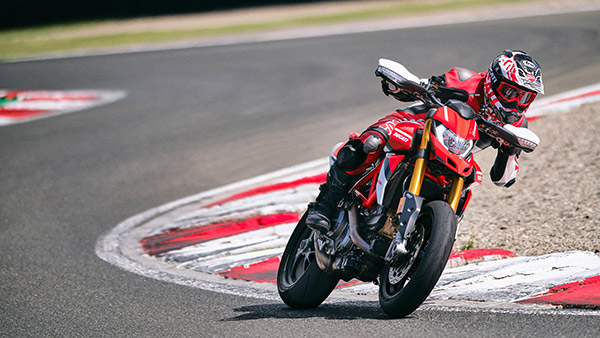 New Ducati Hypermotard 950 (2020) Unveiled: Variant, Specs, Features, Changes, India Launch & Other Details