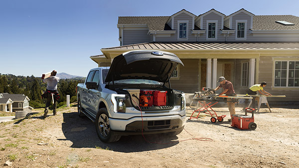 Ford F-150 Lightning Electric Pick-Up Truck Revealed: Gets 563bhp, 1,051Nm & A Range Of 450 Kilometres