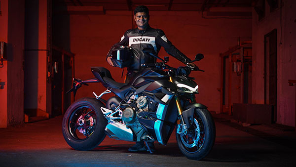First 2021 Ducati Streetfighter V4S Delivered In India: Price, Bookings, Specs, Performance & Other Details