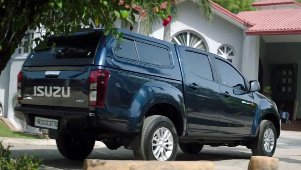 Isuzu D-Max V-Cross & Hi-Lander BS6 Launched In India Starting At Rs 16.98 Lakh: Bookings, Deliveries, Specs, Features, Design & Other Details