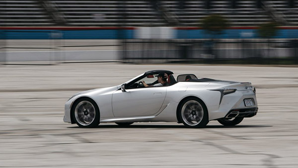 Lexus LC Convertible Frozen To Minus 18 Degrees In Industrial Freezer; Works Perfectly Afterward