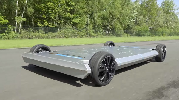 Saietta In-Wheel Motor Technology Showcased: Electric Vehicles Get New Technology