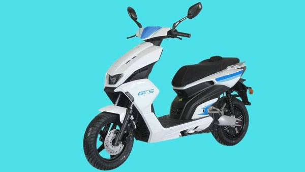 White Carbon Motors GT5 Electric Scooter Launched In India Starting At Rs 1.15 Lakh: Design, Specs, Range, Charging & Other Details