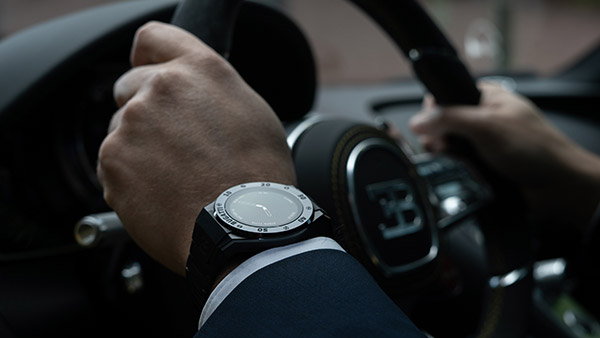 Bugatti Ceramique Edition One Smartwatch Series Revealed: Most Affordable Bugatti Products?