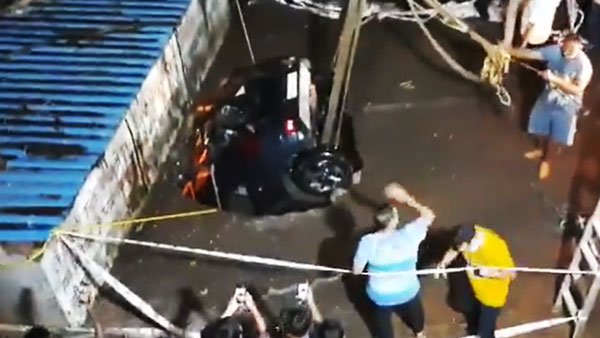 Car Falls Into Sinkhole At Mumbai Parking Lot — Shocking Visuals Surface; Hyundai Venue Sinks