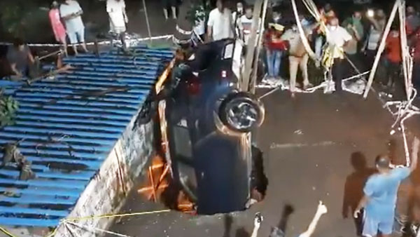 Car Falls Into Sinkhole At Mumbai Parking Lot — Shocking Visuals Surface; Hyundai Venue Sinks