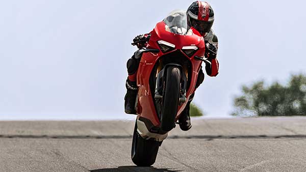 2021 Ducati Panigale V4 & V4 S Launched In India: Price, Features, Specifications & Details