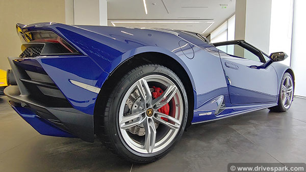 Lamborghini Huracan Evo RWD Spyder Launched In India: Price, Features, Top Speed, Specs & Details