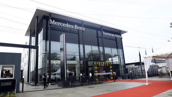 Mercedes-Benz Introduces Unique Centralised Sales Model In India: Benefits Customers & Dealers
