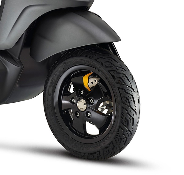 Piaggio One, One+ & One Active Electric Scooters Technical Specs Revealed