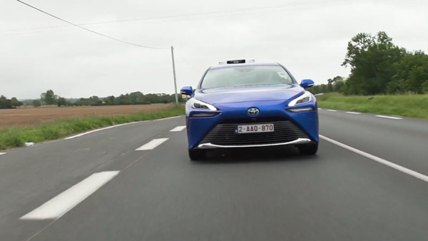 Toyota Mirai Breaks World Record For Longest Distance On One Tank Of Hydrogen