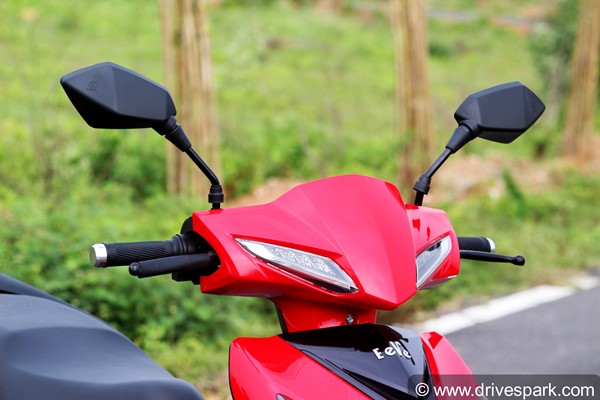 EeVe Atreo Electric Scooter Review: Performance, Ride & Handling, Specs, Range, Features & All Other Details