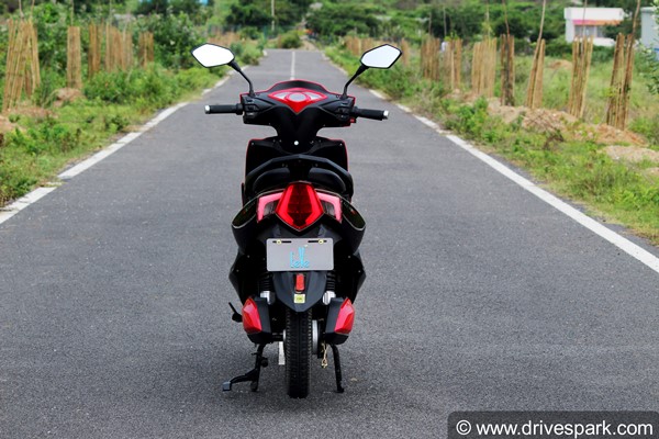 EeVe Atreo Electric Scooter Review: Performance, Ride & Handling, Specs, Range, Features & All Other Details