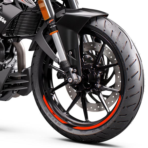 KTM 390 Range: Metzeler Tyres Are Back | KTM 390 Duke, 390 ADV & RC 390 Get Metzeler Tyres