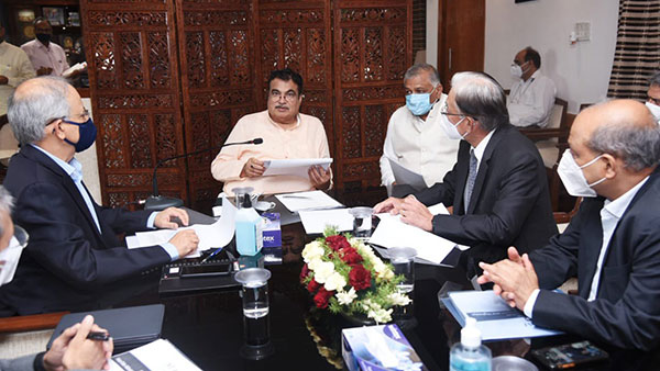 6 Airbags In Cars As Standard: Nithin Gadkari Proposes To Automakers In India